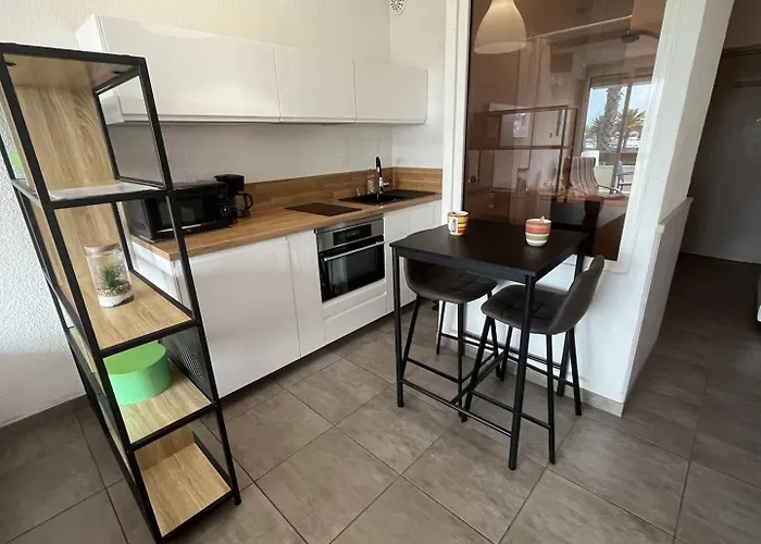 2 Couchages Cap D'agde Naturisme Cn040-722 *