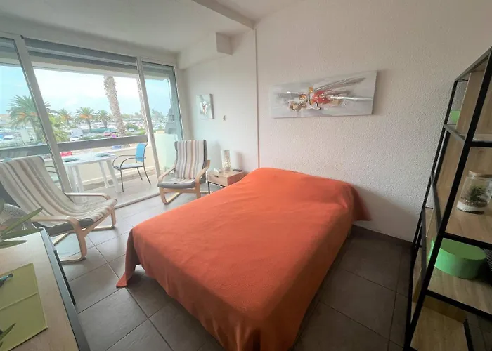 2 Couchages Cap D'agde Naturisme Cn040-722 *